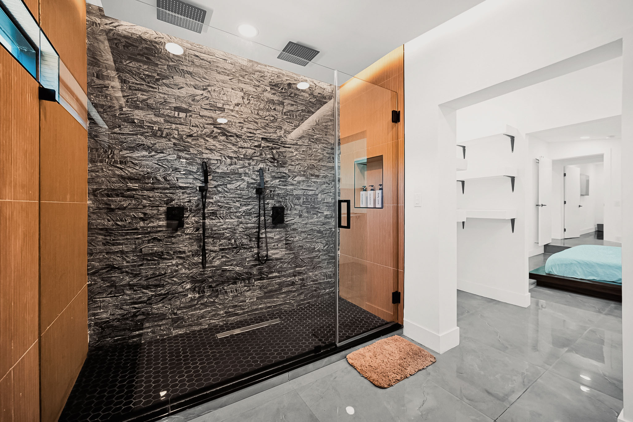 Bathroom remodeling in Orlando, FL