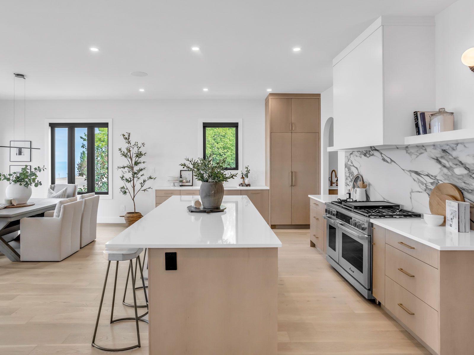 Bright kitchen remodel in Orlando, FL